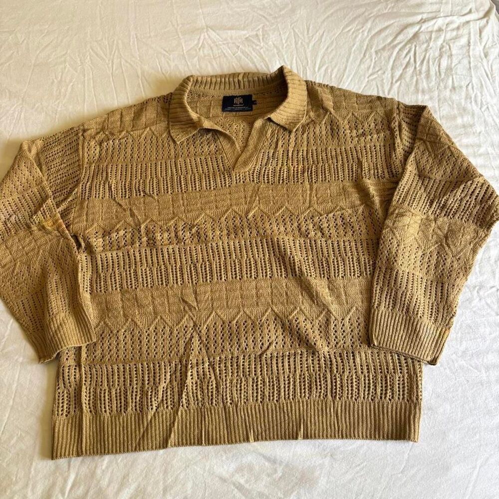 Herberton Men’s Tan Lighweight Loose Knit Rugby Collared Sweater Size Large